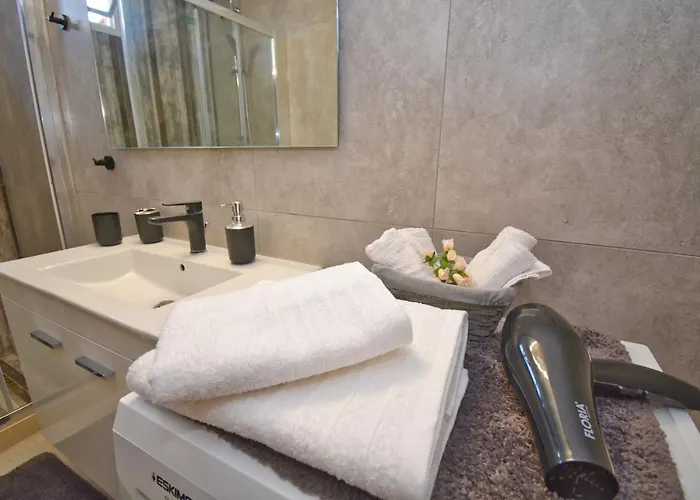 Casa D' Oro Corfu בית נופש *